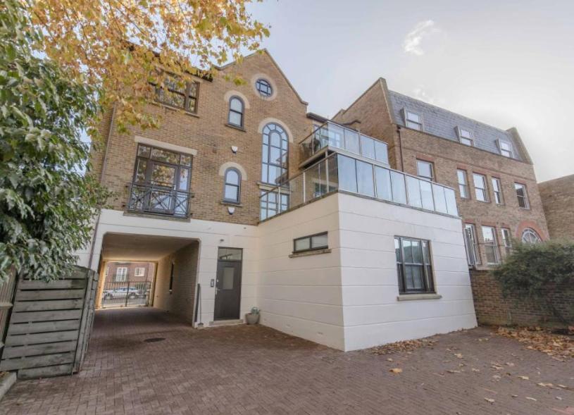 Hampden Apartments - The Charles Windsor Bagian luar foto