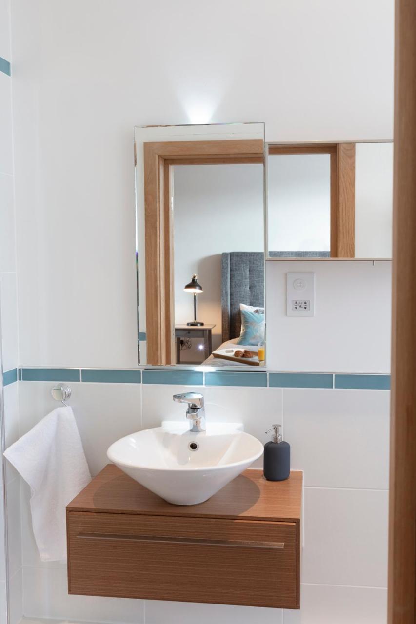 Hampden Apartments - The Charles Windsor Bagian luar foto